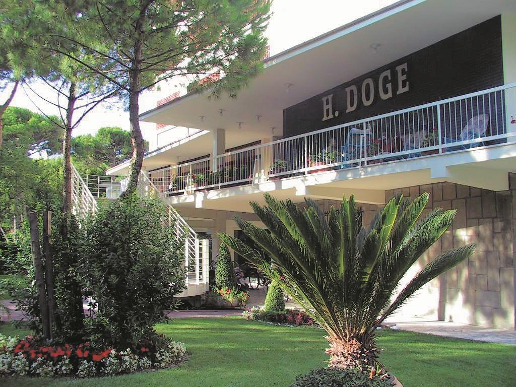 Hotel Doge Milano Marittima Exterior photo