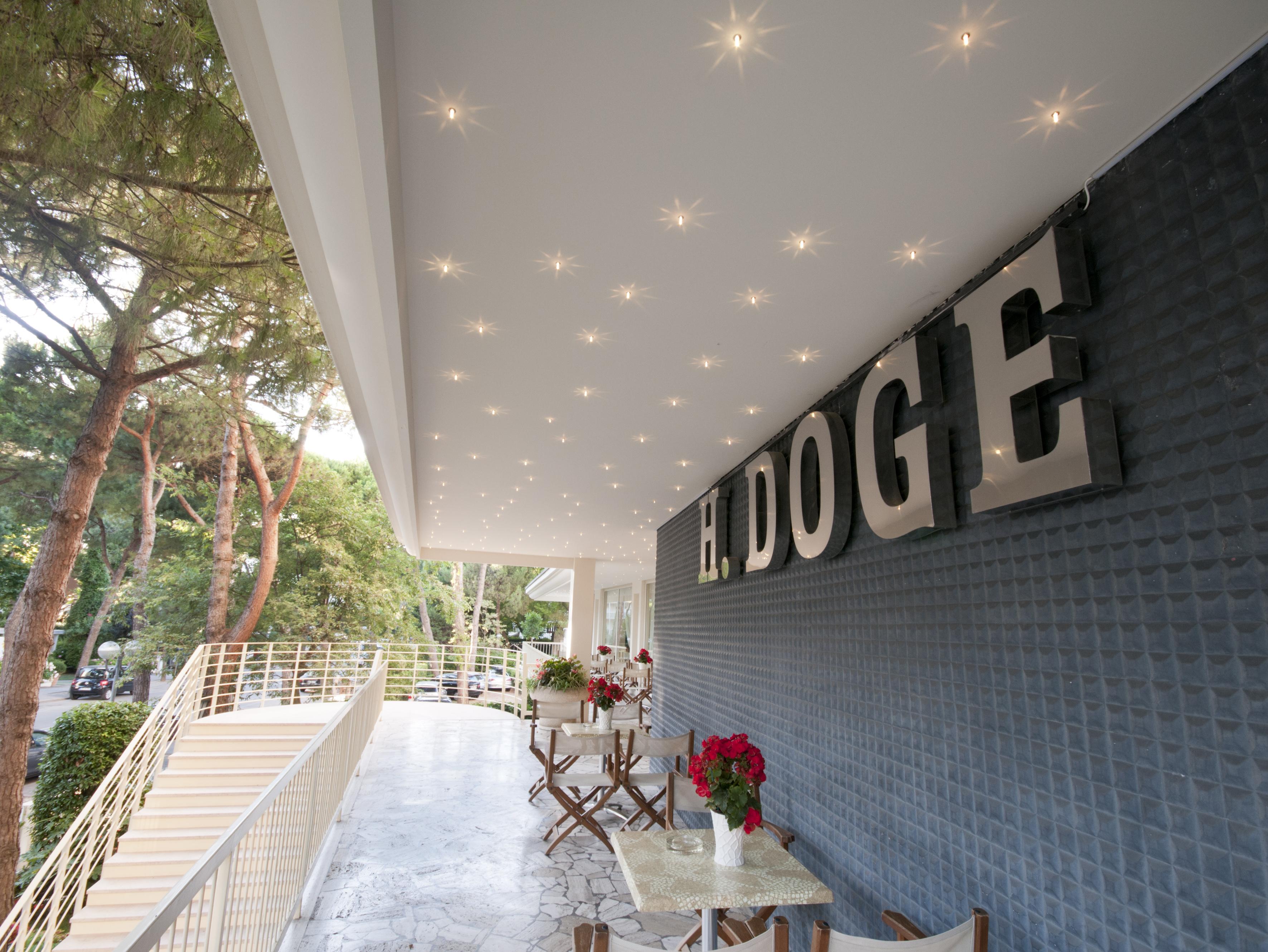 Hotel Doge Milano Marittima Exterior photo