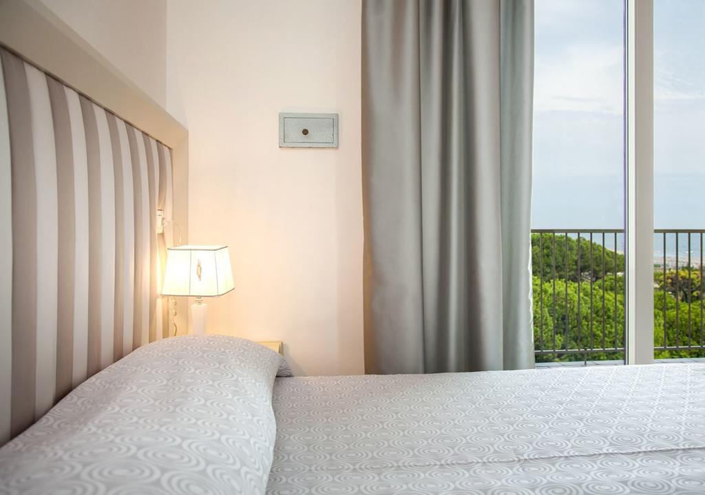 Hotel Doge Milano Marittima Exterior photo